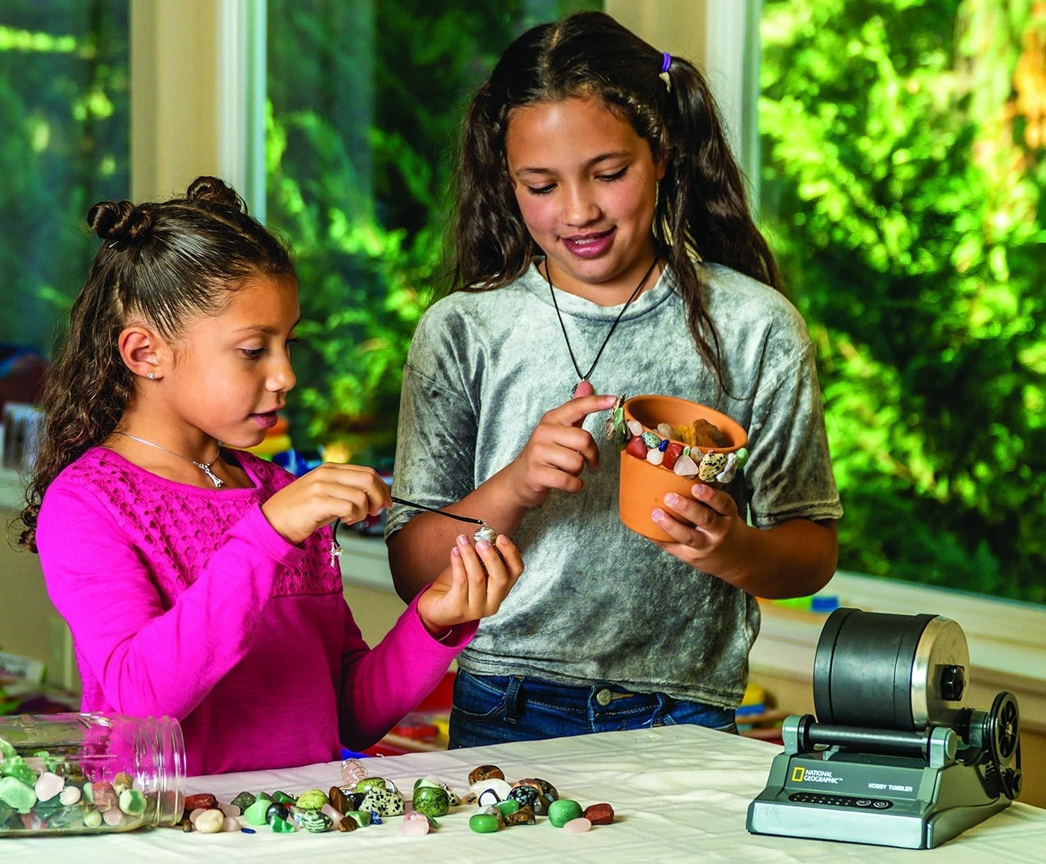 National Geographic Hobby Rock Tumbler Kit – Rock Polisher for Kids Adults,