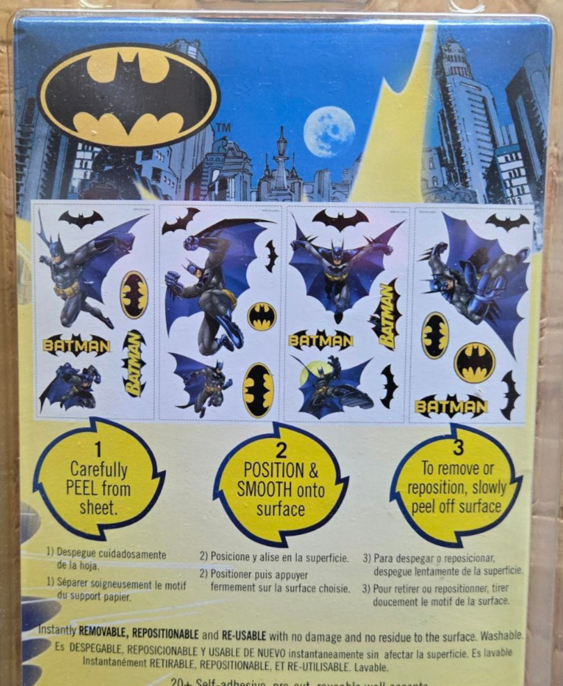 Batman Peel and Stick Decal Accents Wall Decor DC Comics Super Hero WT1063SCS