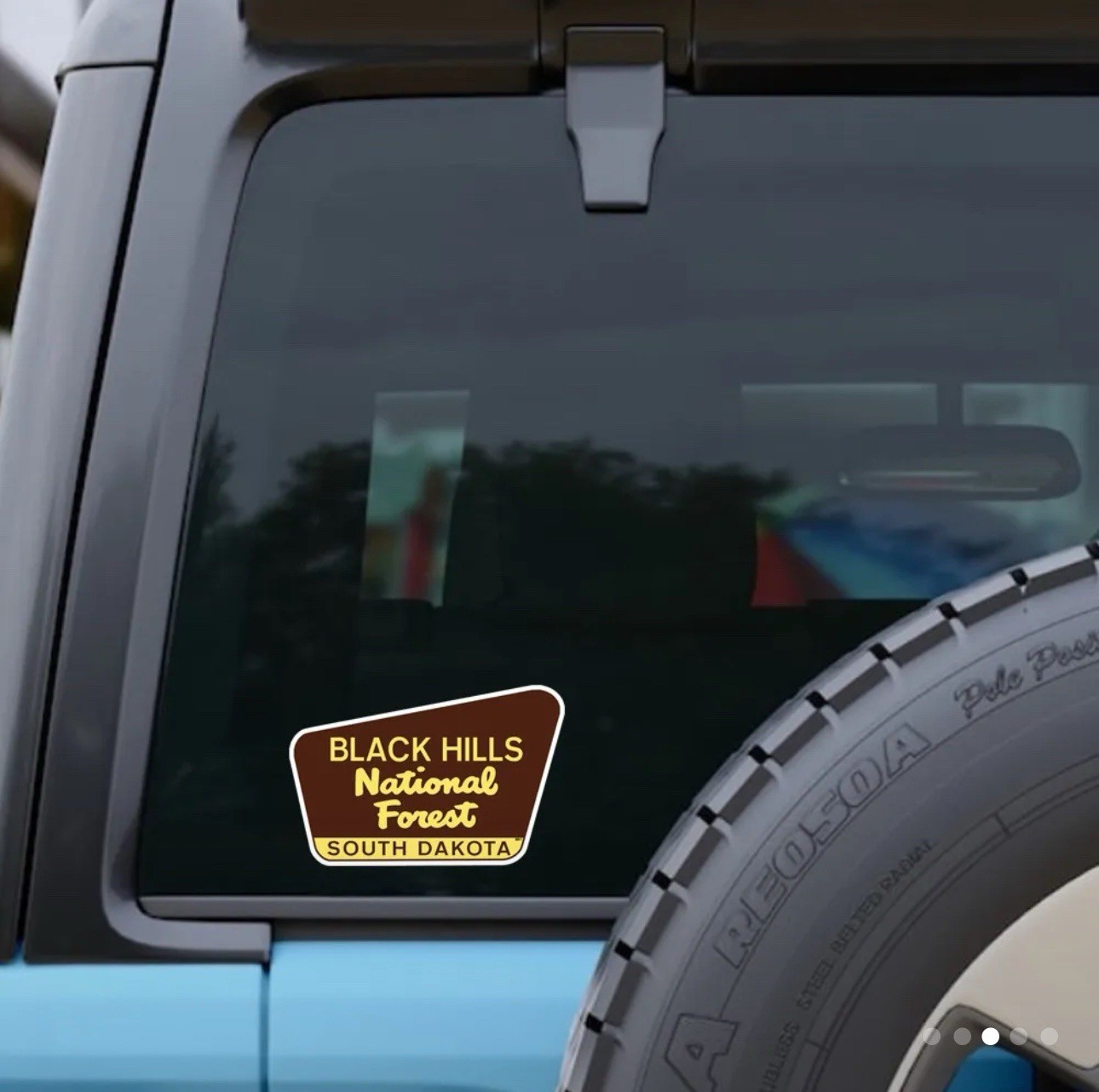 BLACK HILLS NATIONAL FOREST SOUTH DAKOTA Retro 3.75” Inch Vinyl Sticker Decal