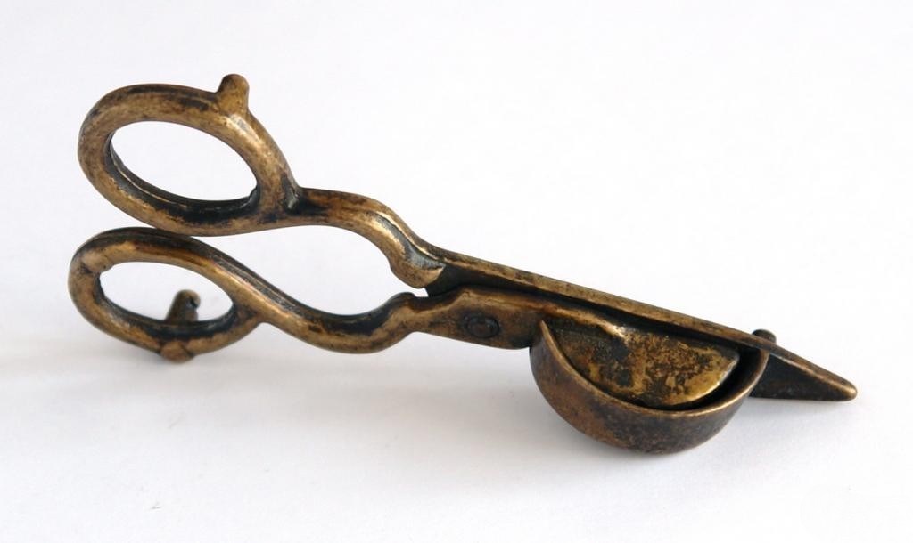Antique Bronze Candle Snuffer Scissors Wick Trimmer Vintage Rare Tool