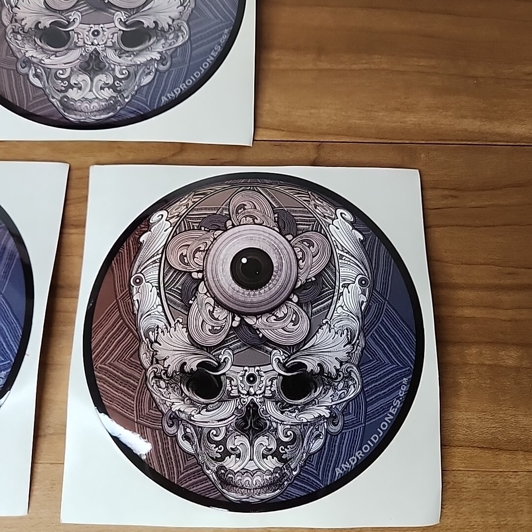 Android Jones STEALIEye Round 5" Art Sticker. Skeleton