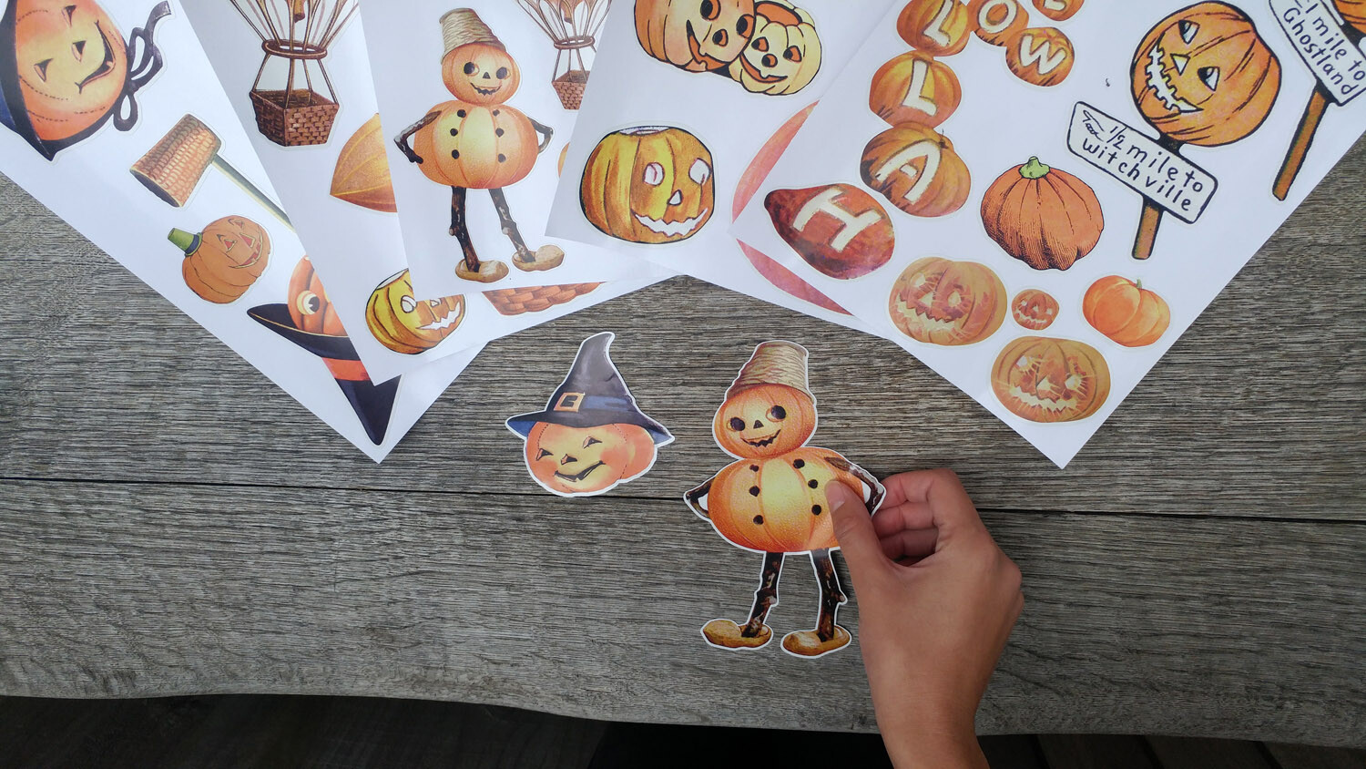 Vinyl Wall Stickers/VINTAGE HALLOWEEN PUMPKINS/Waterproof, Outdoor, Wall-Safe