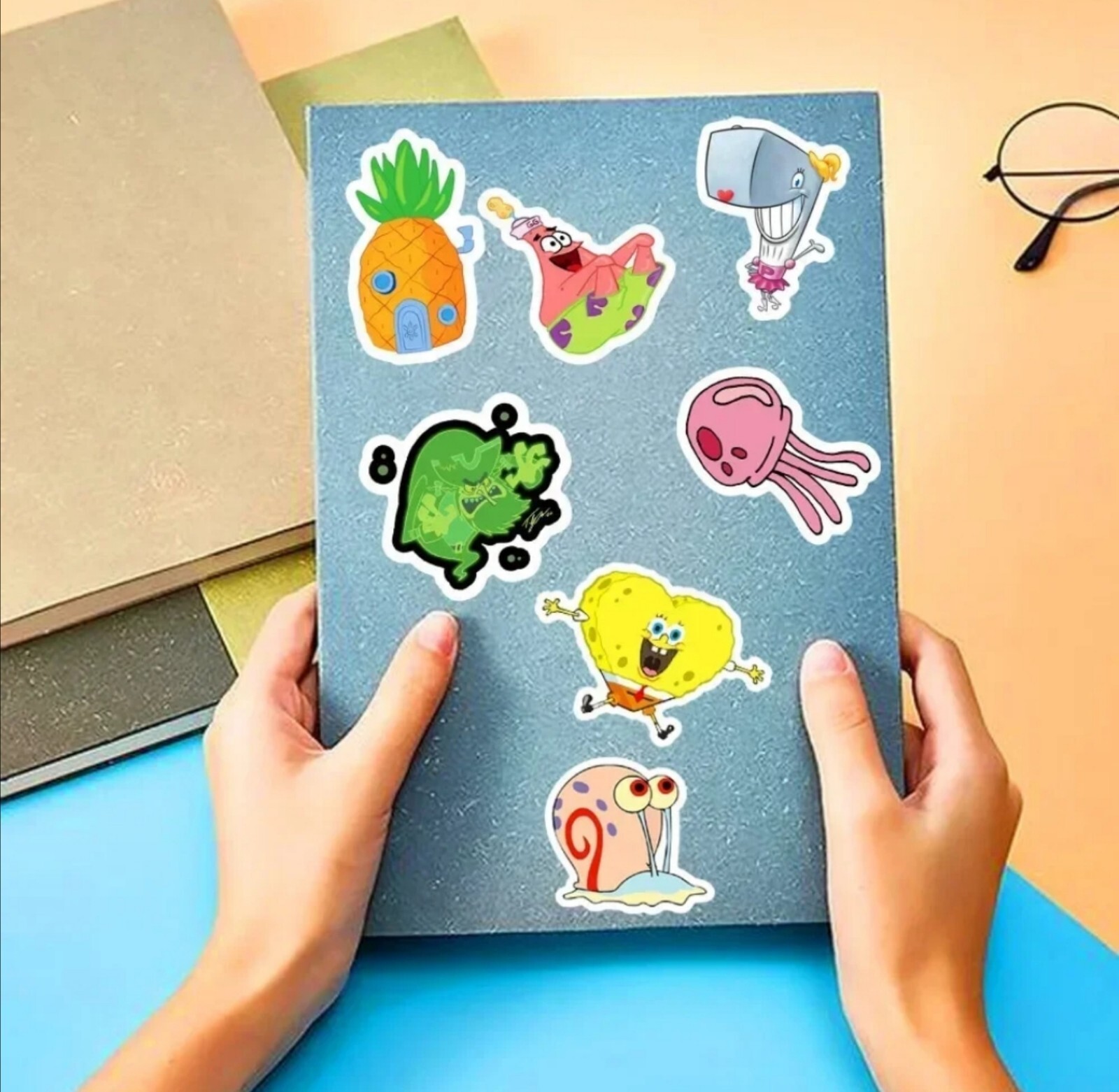 20 PCS Kids Cartoon TV Show Sponge Water Pineapple Sea Stickers BRAND NEW
