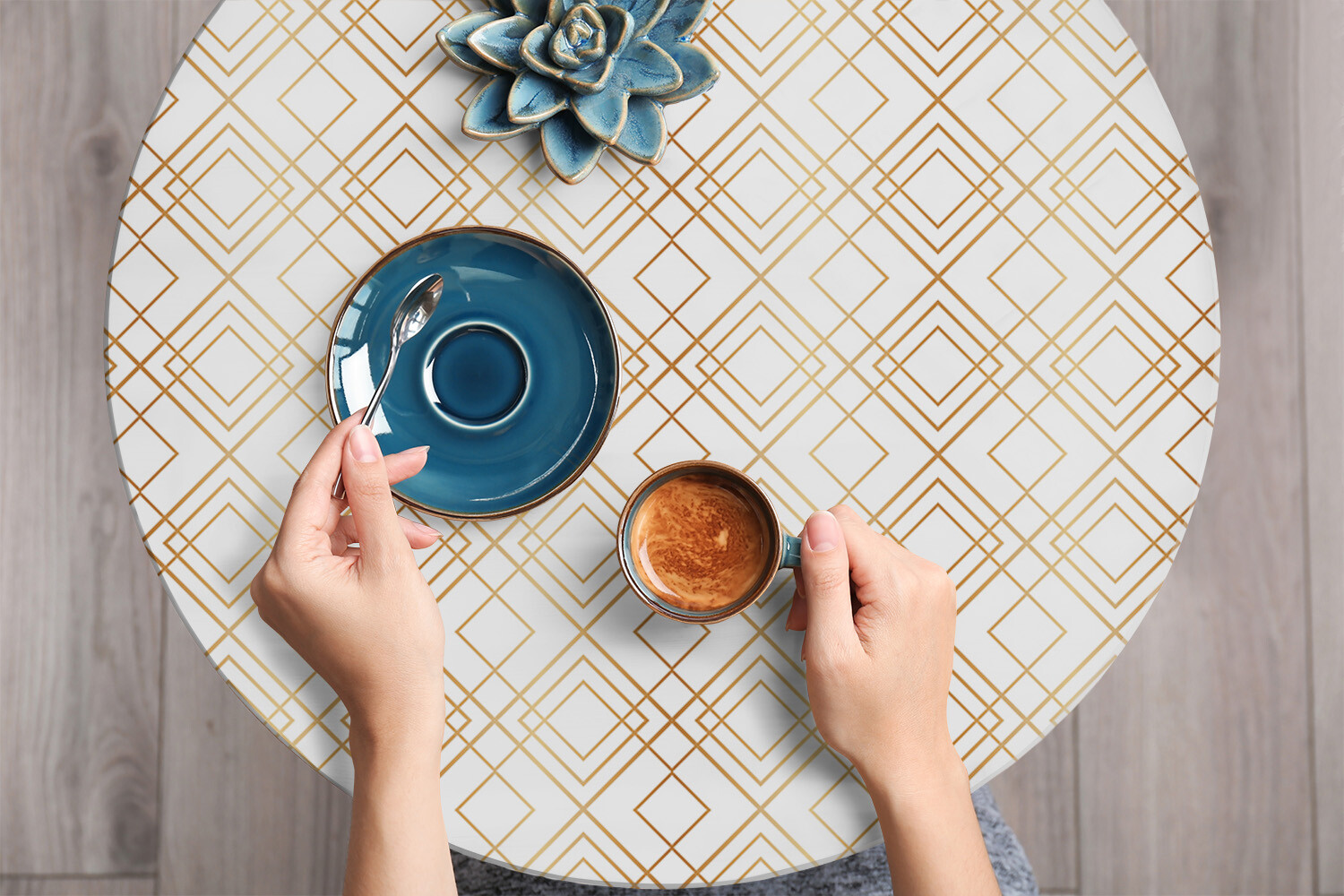 Worktop Covering Stickers Self Adhesive Vinyl Wrap Golden lines 100×50