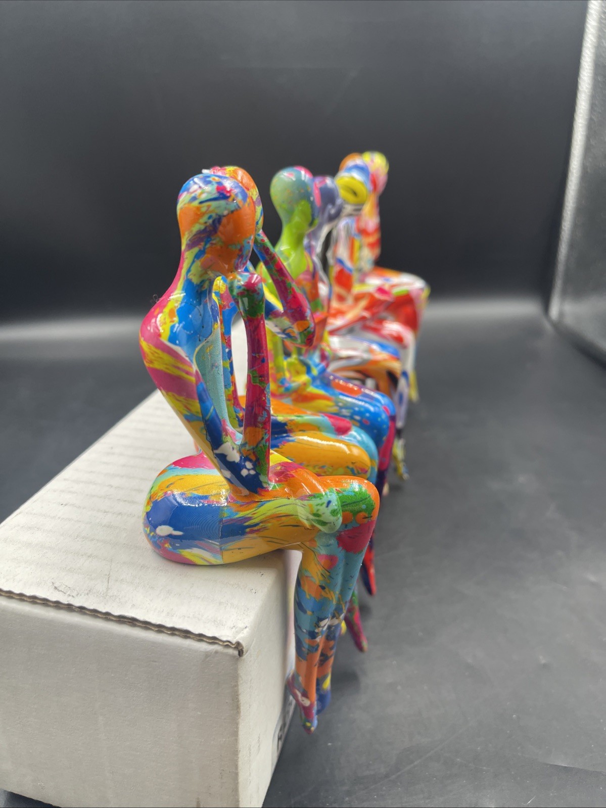 home decor set of 7 resin graffiti thinker Reader statues accent abstract