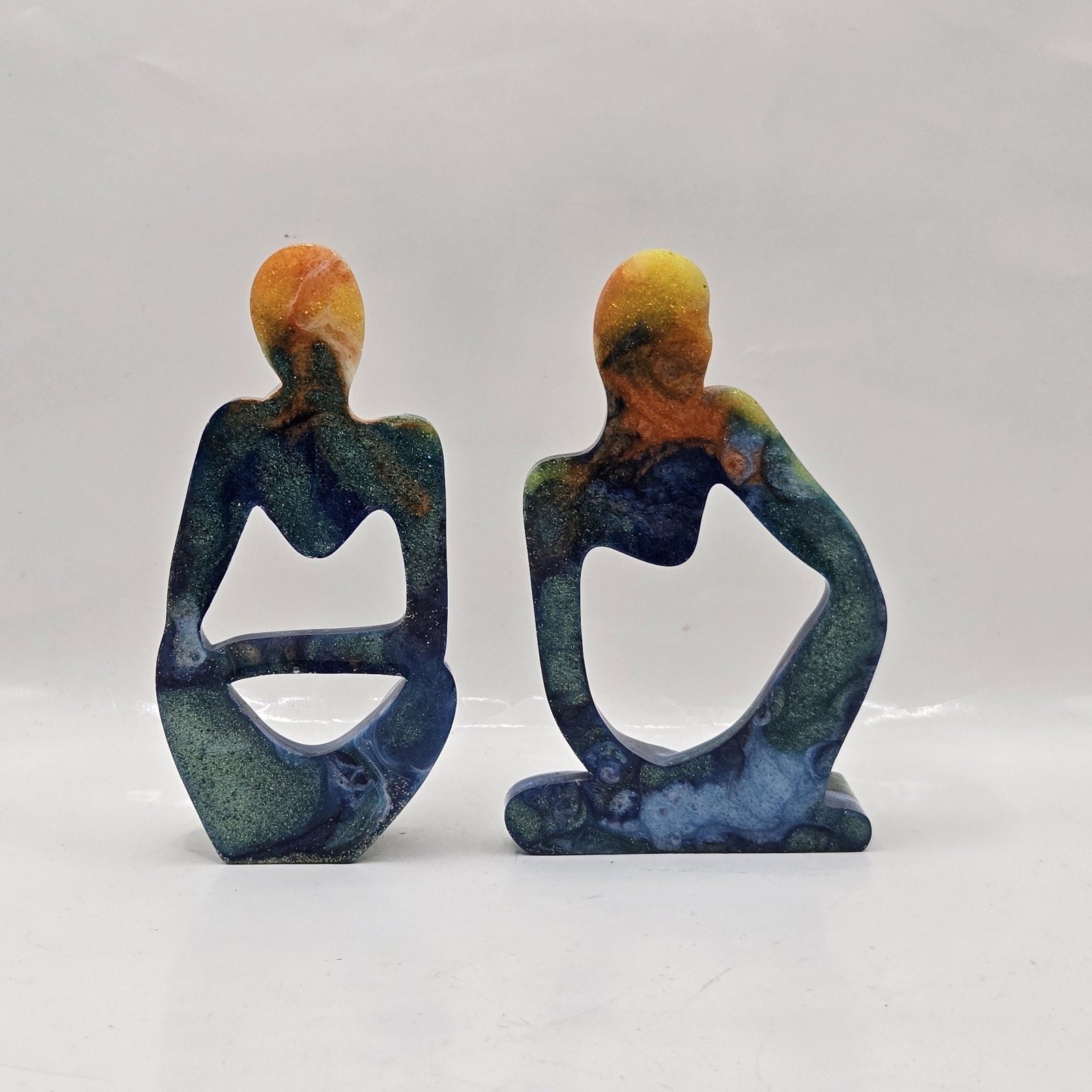 Home Decor Set of 2 Resin Graffiti Thinker Statues Accent Abstract Glitter 5"H