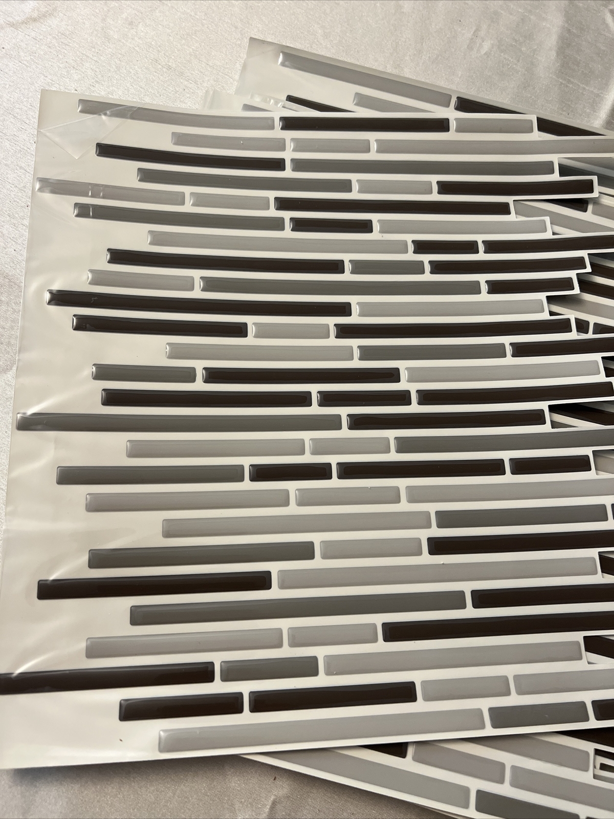 Art3d Self-adhesive Peel and Stick Sink Backsplash Tile, 12" x12"(6 sheets)