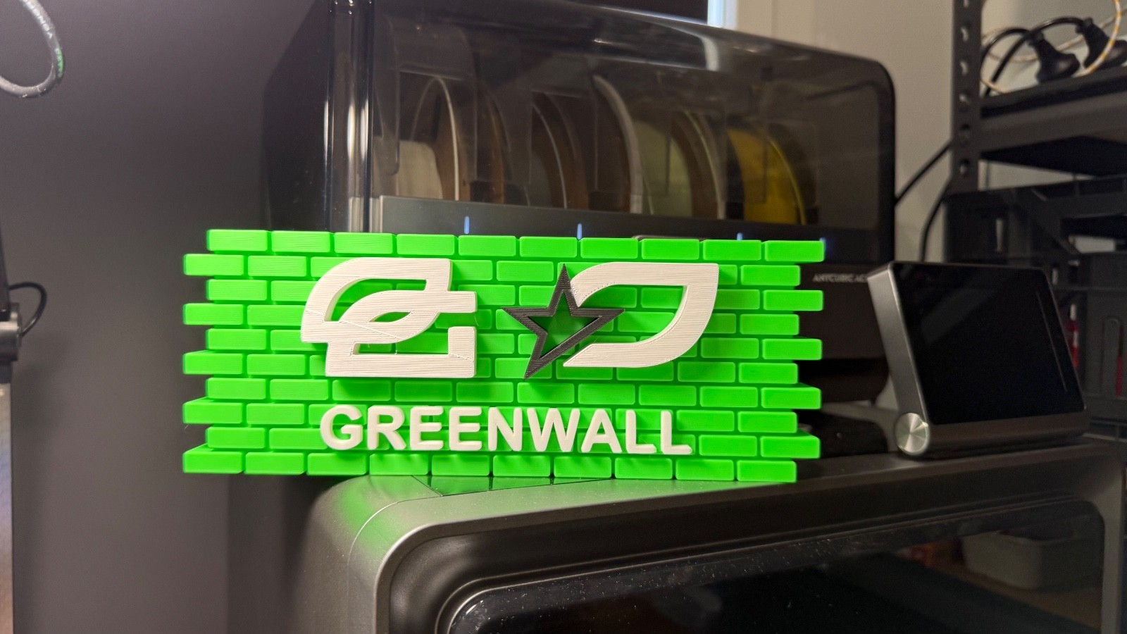 OpTic Gaming Desktop GreenWall Sign Wall Art Plaque 3D Printed 26cm