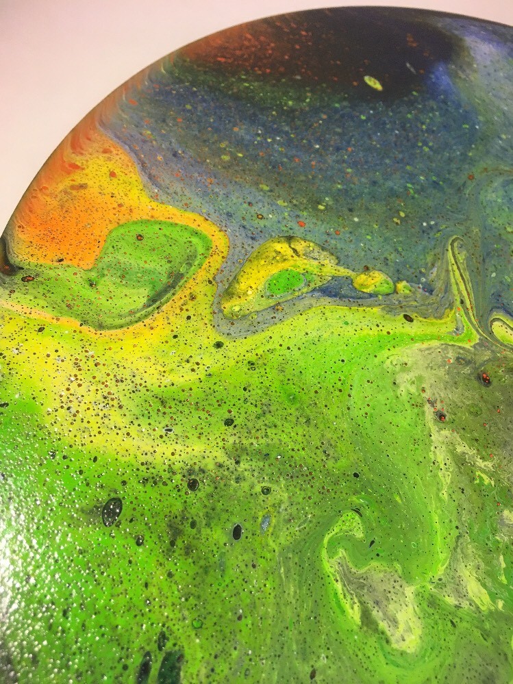 12” Vinyl Music Record Wall Art – Fluid Acrylic Flowing Poured Paint 001