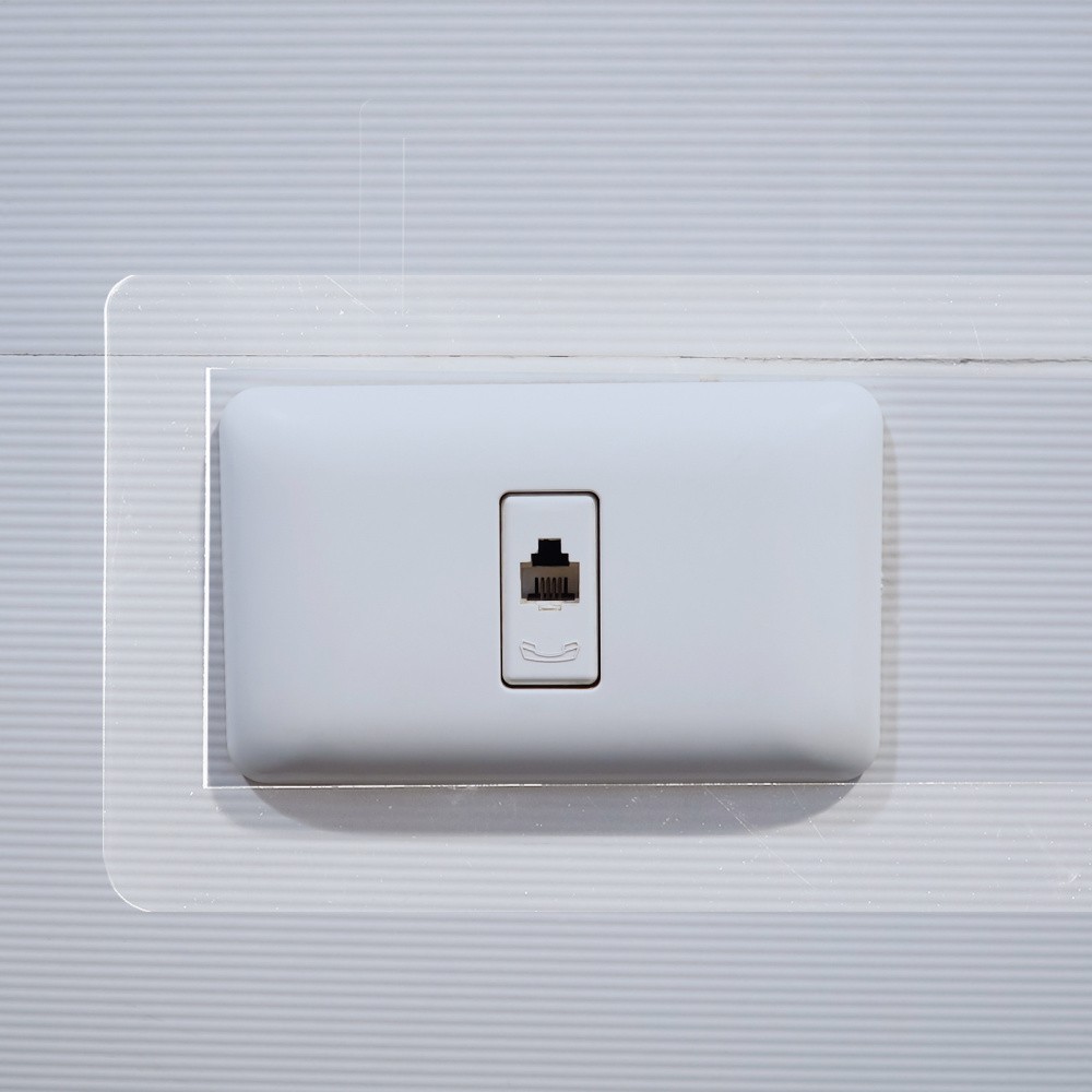Wall Switch Plates: 3-Gang Screwless Decorative Wall Plate – Unbreakable