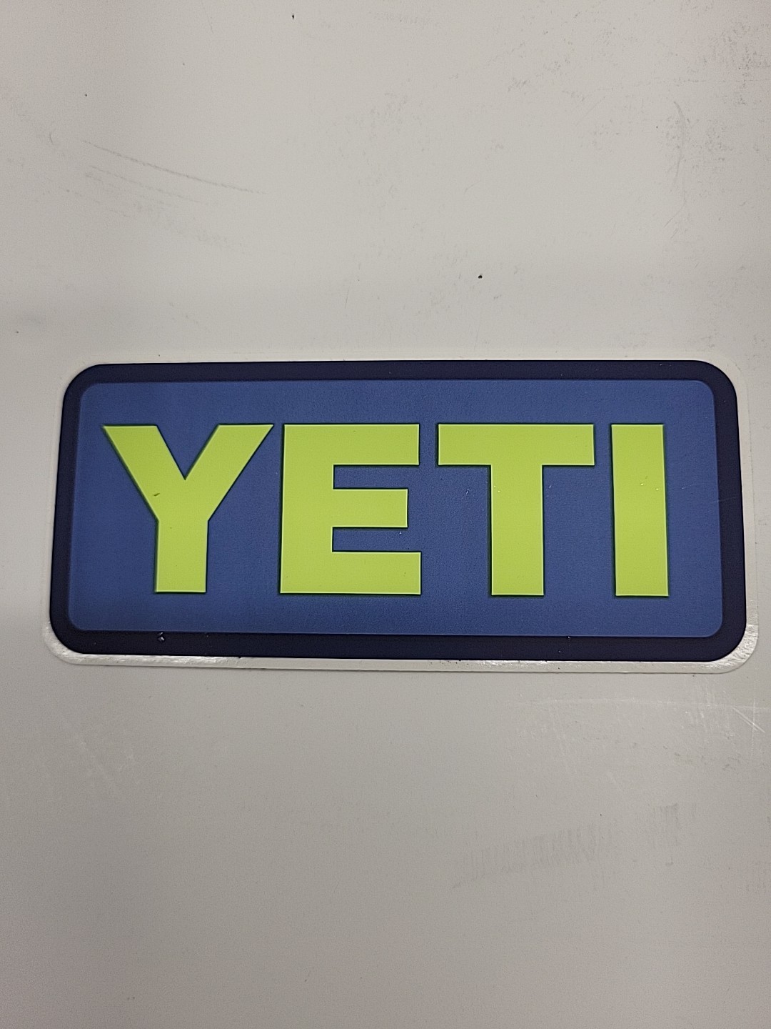 Lot of 8 Authentic YETI decals/stickers – size 4" x 2" – New