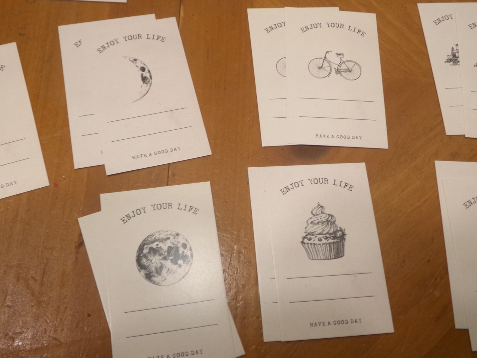GREAT PERFECT NOSTALGIC TAGS FOR GARAGE SALE BLANK TAGS FOR VARIED FOR PRICING