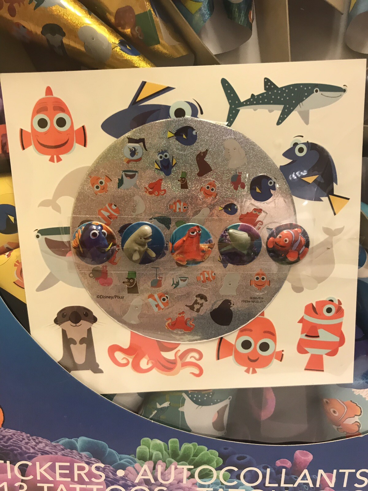 Disney – Finding Dory – Sticker Madness734 Stickers 13 Tattoos In 15X15 Box- New
