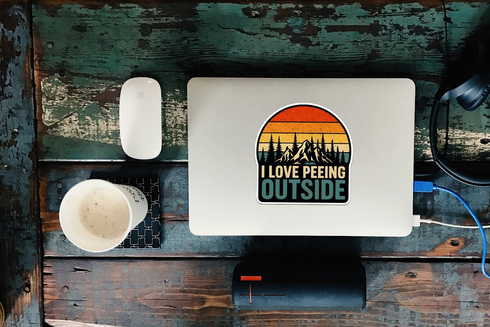I Love Peeing Outside Sticker, Funny Sticker, Camping Sticker, Outdoor Sticker