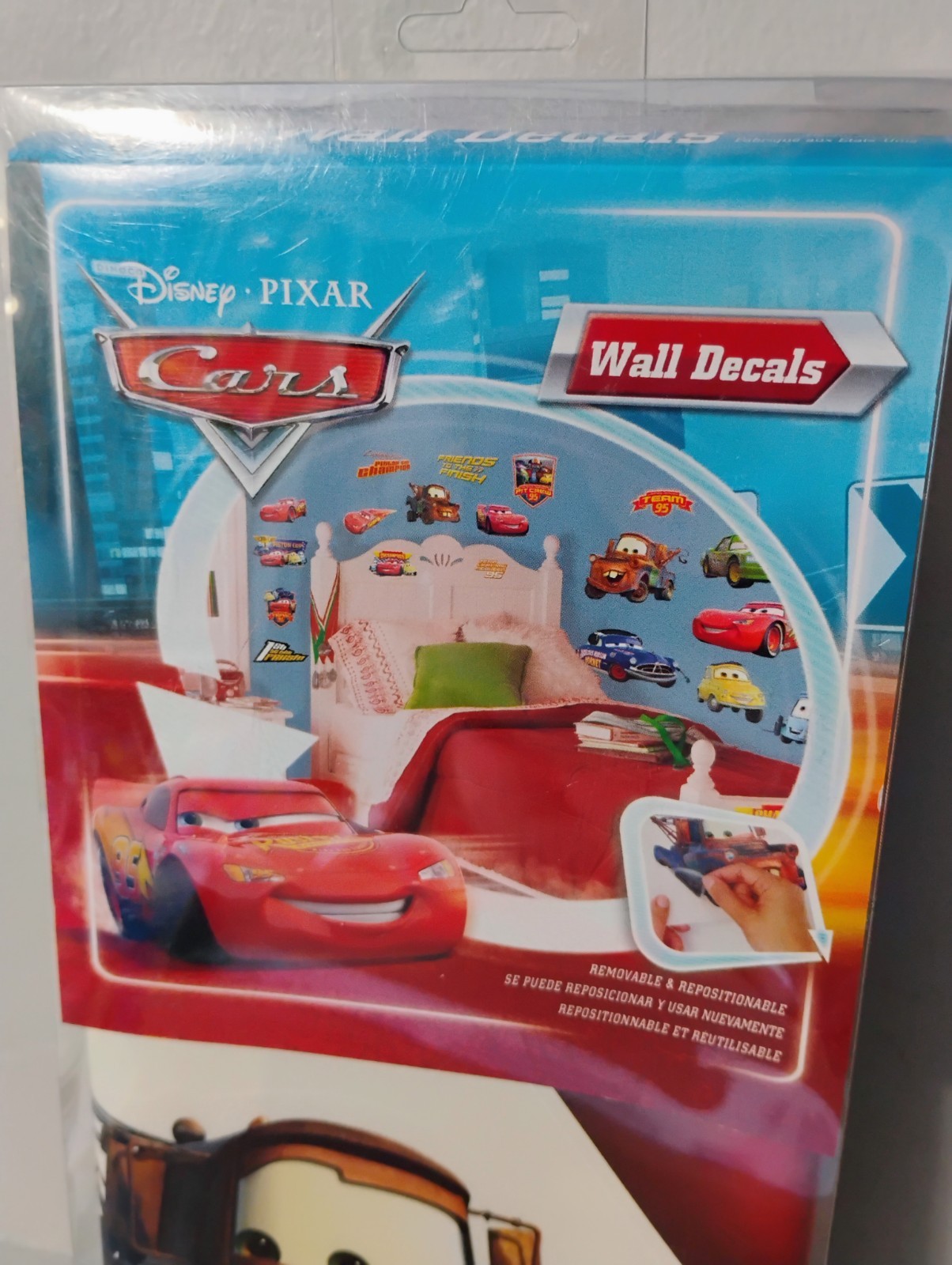 NEW Disney Cars Lightning McQueen Wall Decals Peel & Stick Wall Stickers