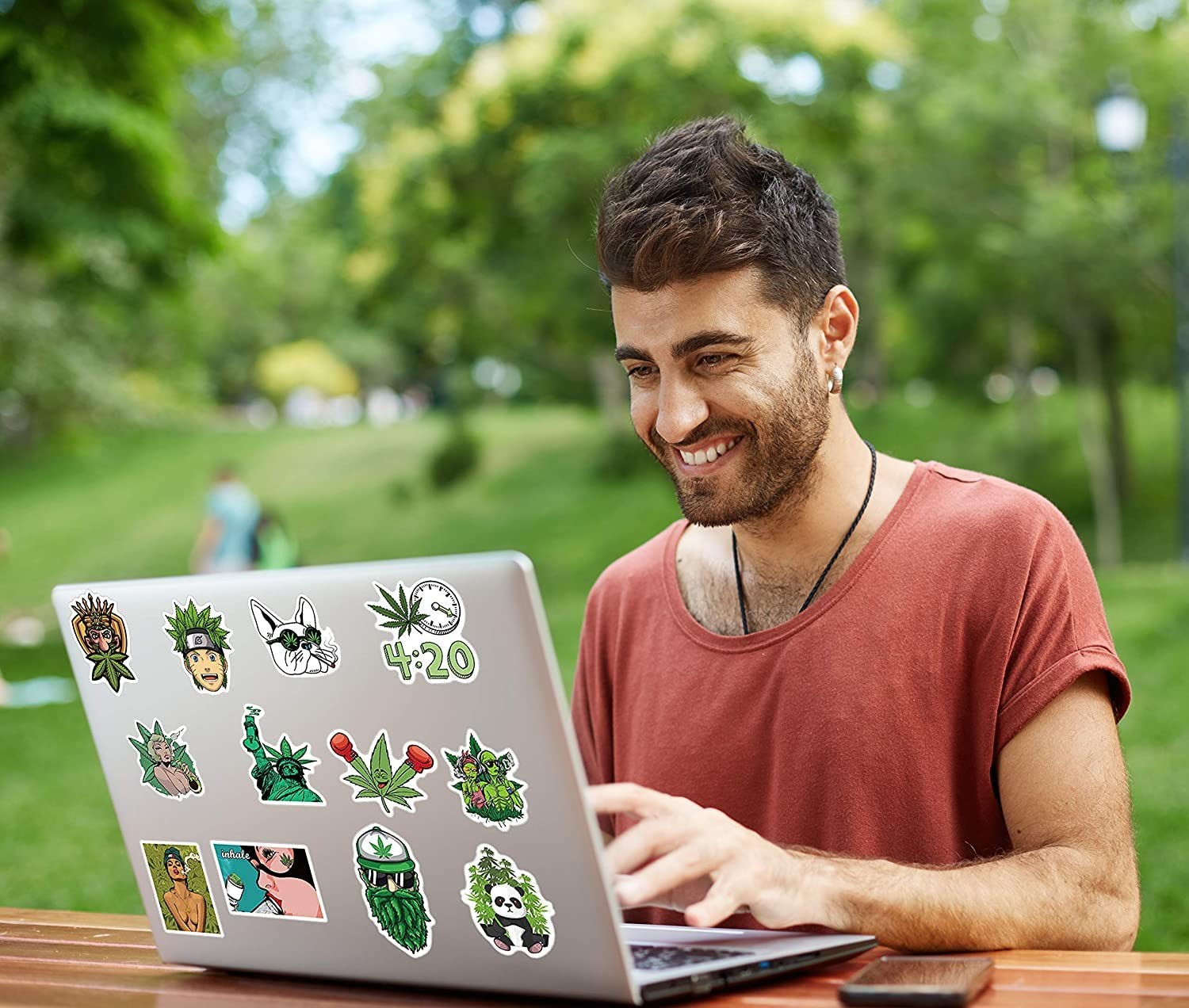 100PCS Stoner Weed Stickers, Vinyl Waterproof Green Marijuana Stickers