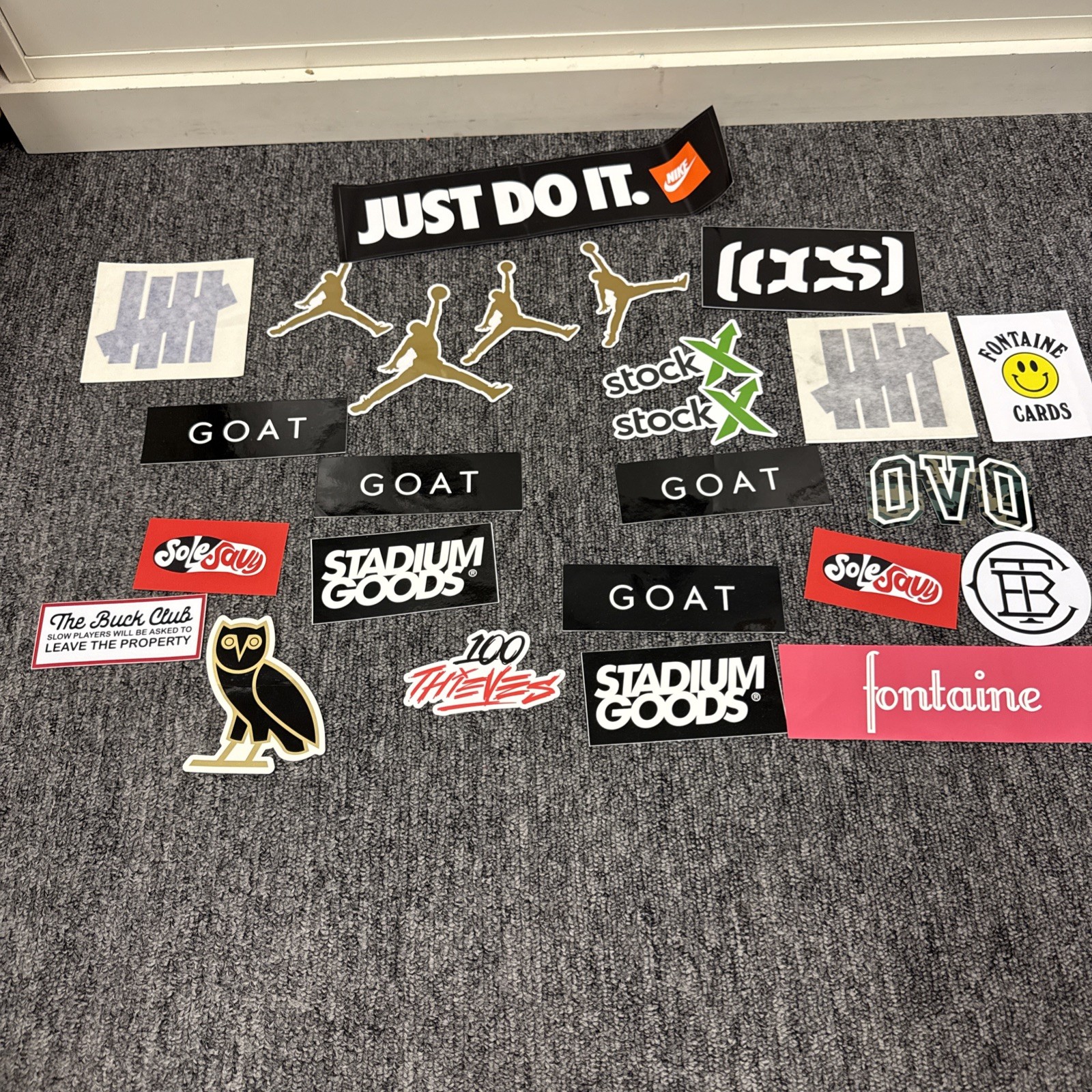 Authentic Air Jordan Jumpman Stickers Nike Stickers Lot Of 5 Plus Extra Stickers