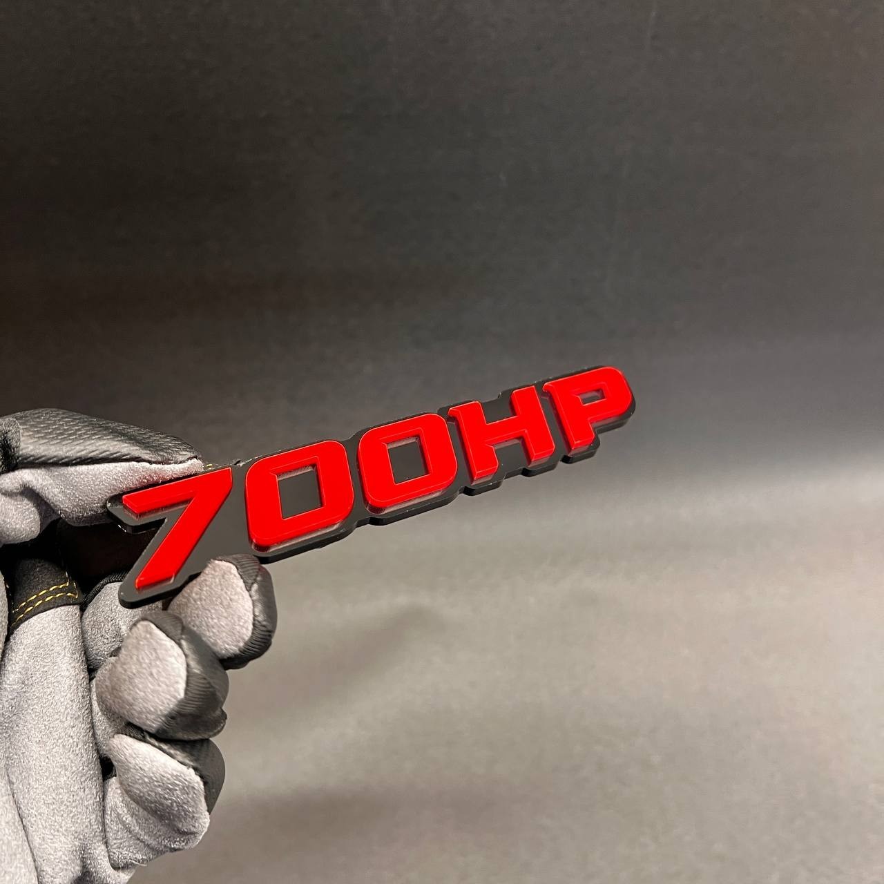 1X 700 HP Custom 3D Car Emblem Multicolor Acrylic Car Badge Decal BLACK – RED