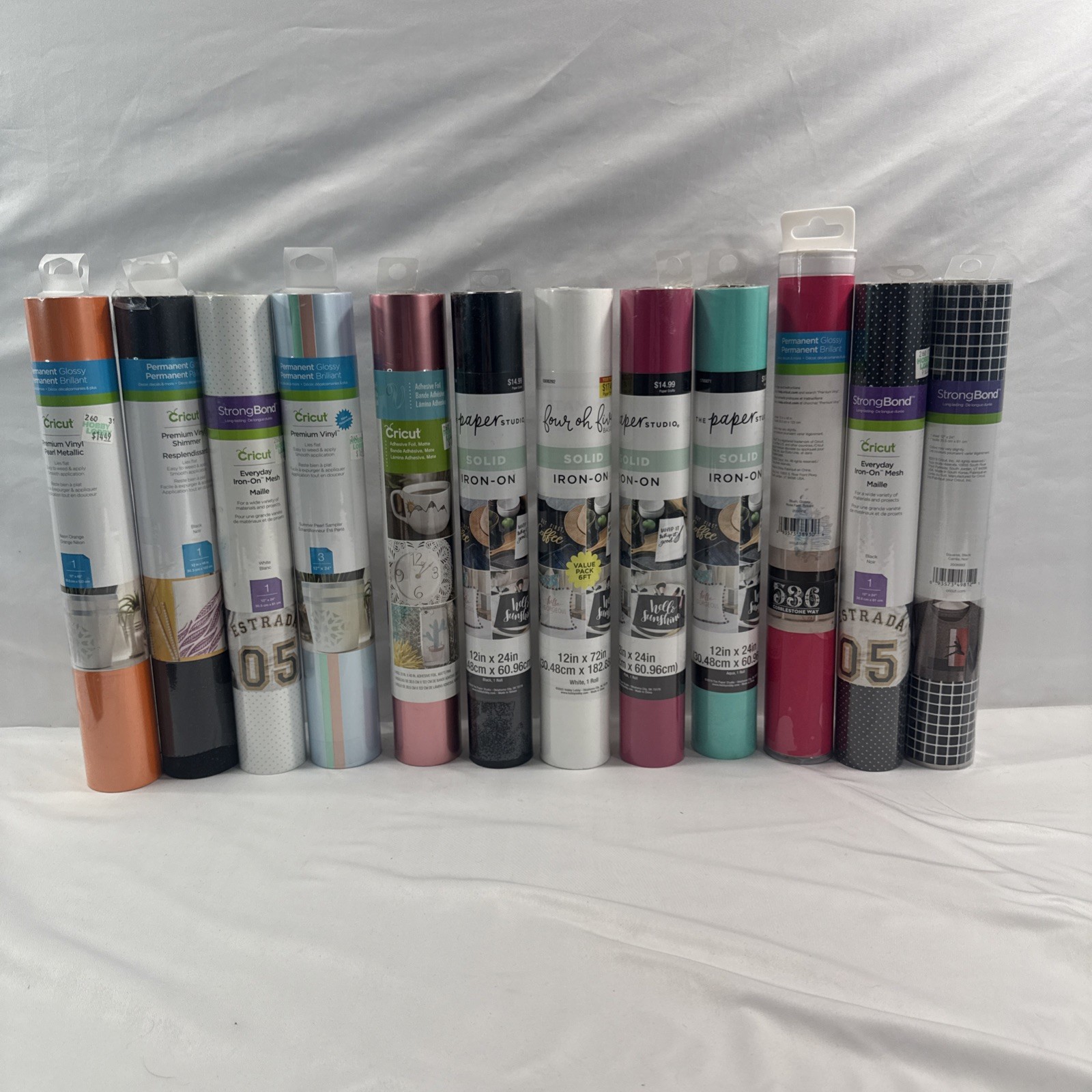 Cricut Premium Vinyl Roll Lot – Assorted Premium Vinyl Rolls, Multiple Rolls