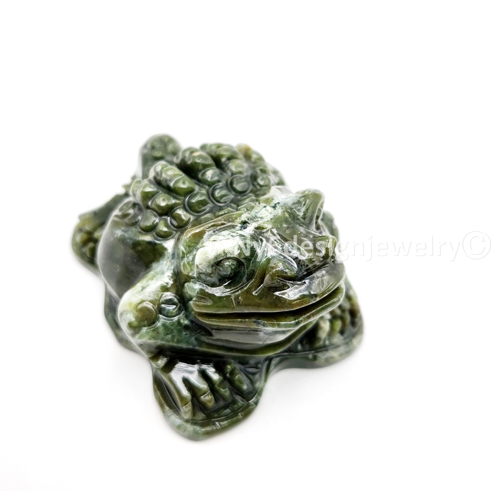 Feng Shui Money Frog Jade Statue – Three Legged Toad of Wealth, Lucky Money Frog