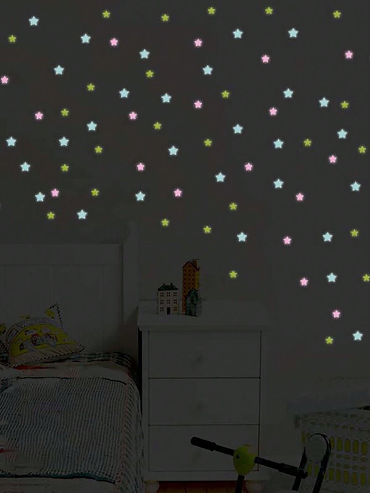 100Pcs Luminous Stars Wall Stickers Glow In The Dark Stars Stickers For Kids