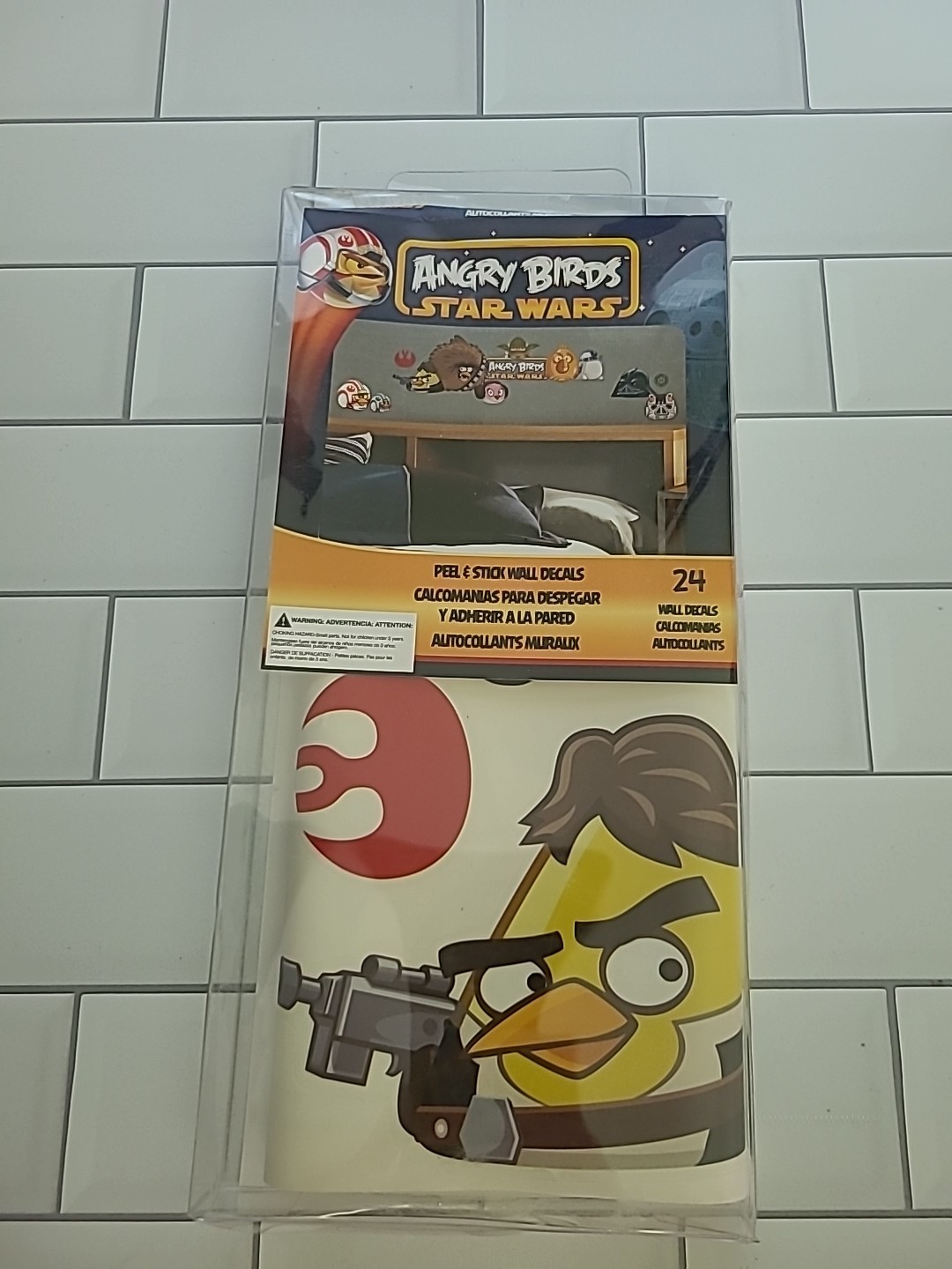 NIP-Angry Birds Star Wars Peel and Stick Appliqués Decals! 24 Reusable Decals HH