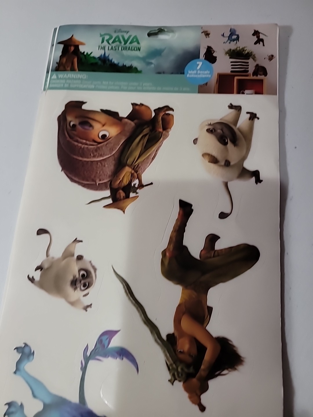 7 wall decals autocollants DISNEY RAYA AND THE LAST DRAGON