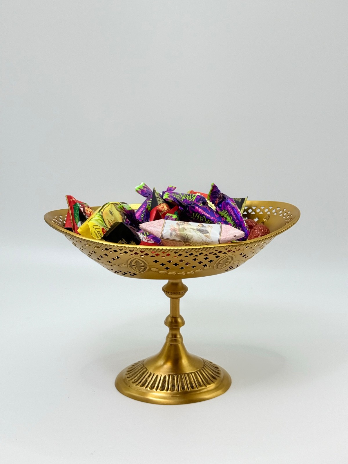 Elegant Copper Pedestal Bowl – Candy, Fruit, or Decorative Dish ✨