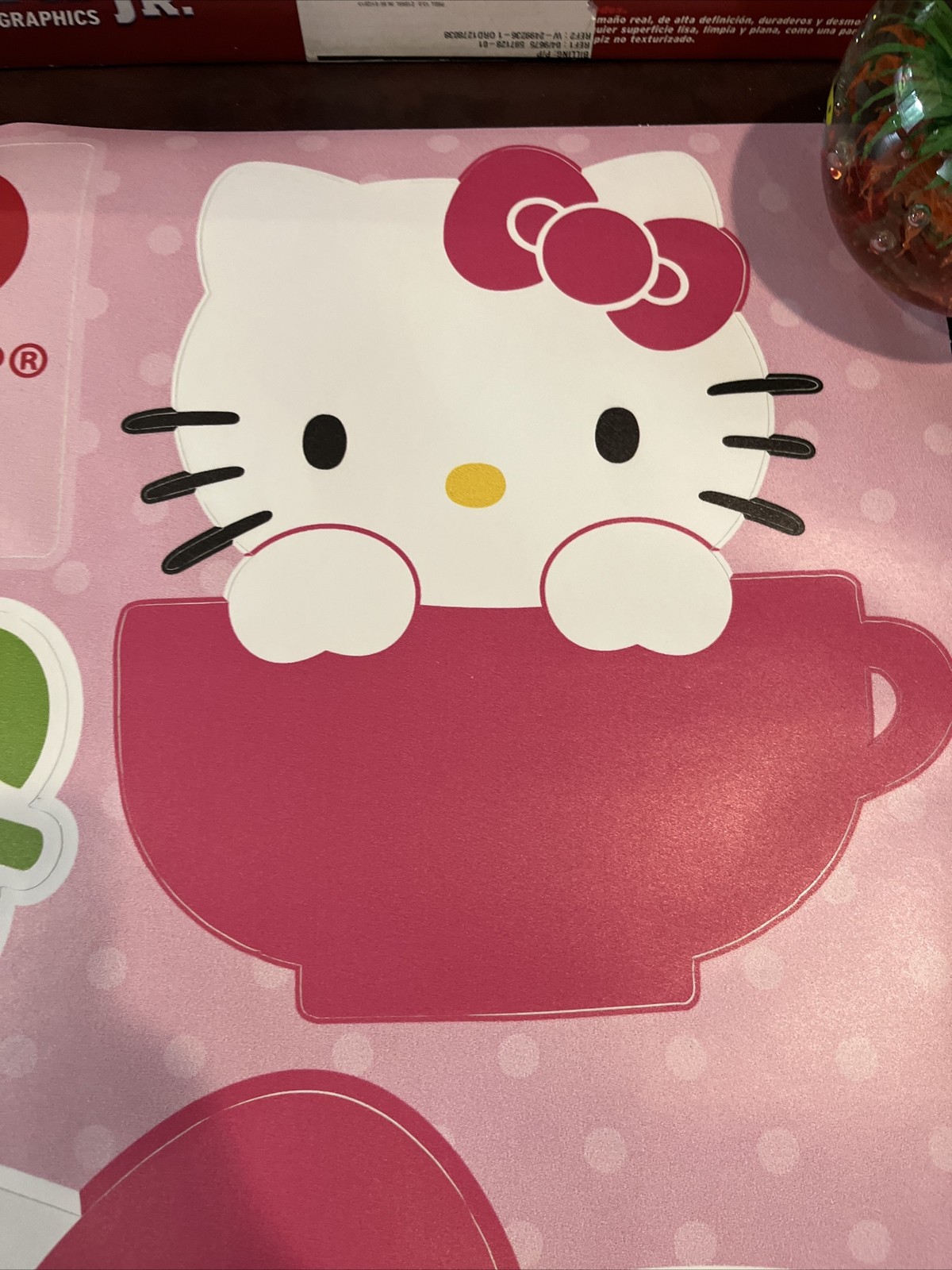 Hello Kitty Fathead Jr. Wall Decor Clingy Reusable Vinyl New Condition Kids Room