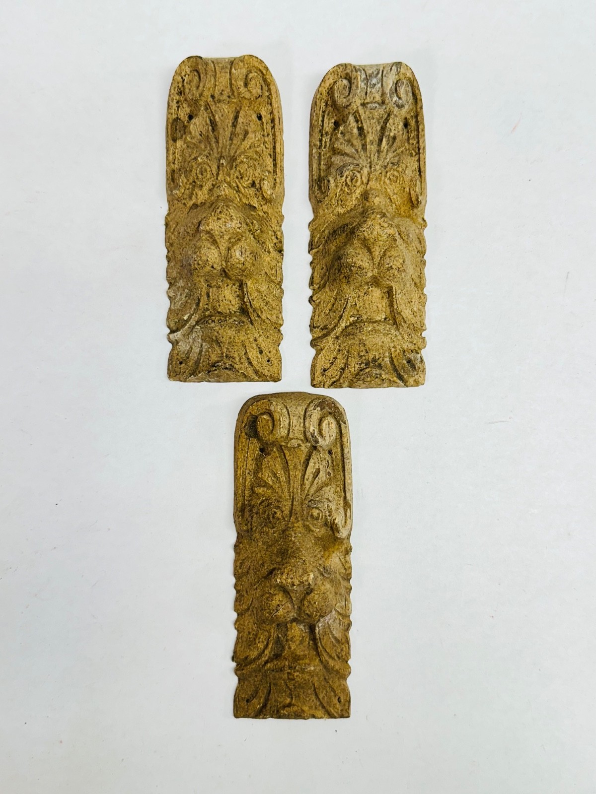 3 Wood Pressed Onlays Applique Furniture Decor Rococo Lion Head Figural 5"