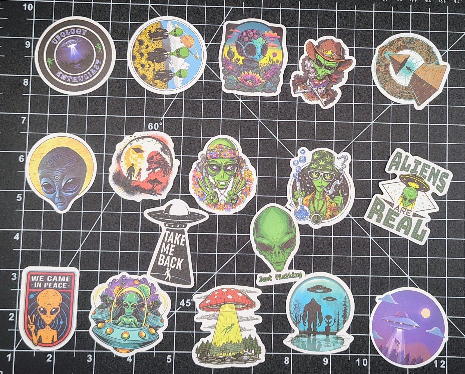 60 Pack Alien UFO Stickers Vinyl Decals Extraterrestrial Space Martian Retro Lot