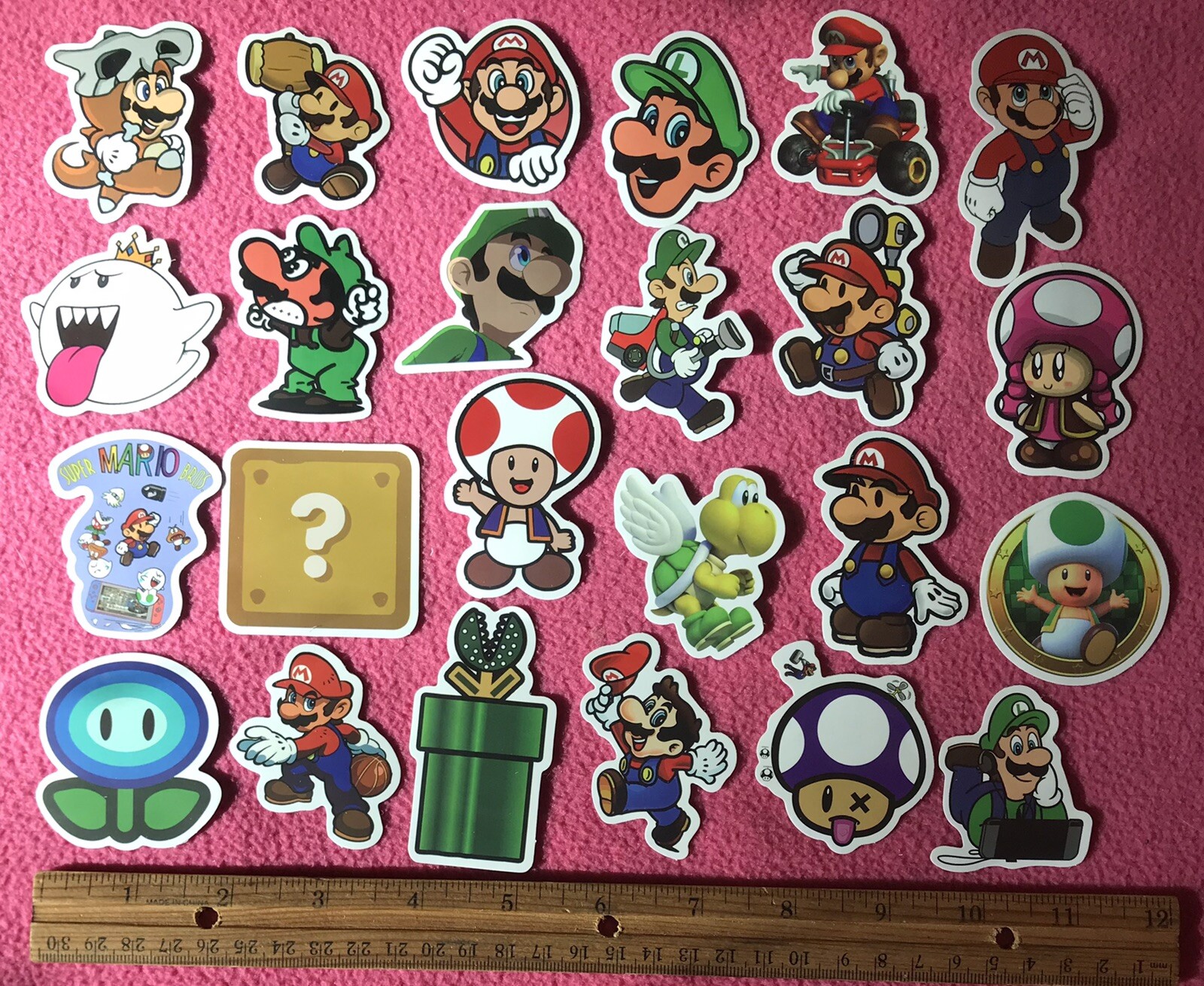 LOT OF 10 PCS SUPER MARIO brothers Party Video Game Characters Stickers LUIGI