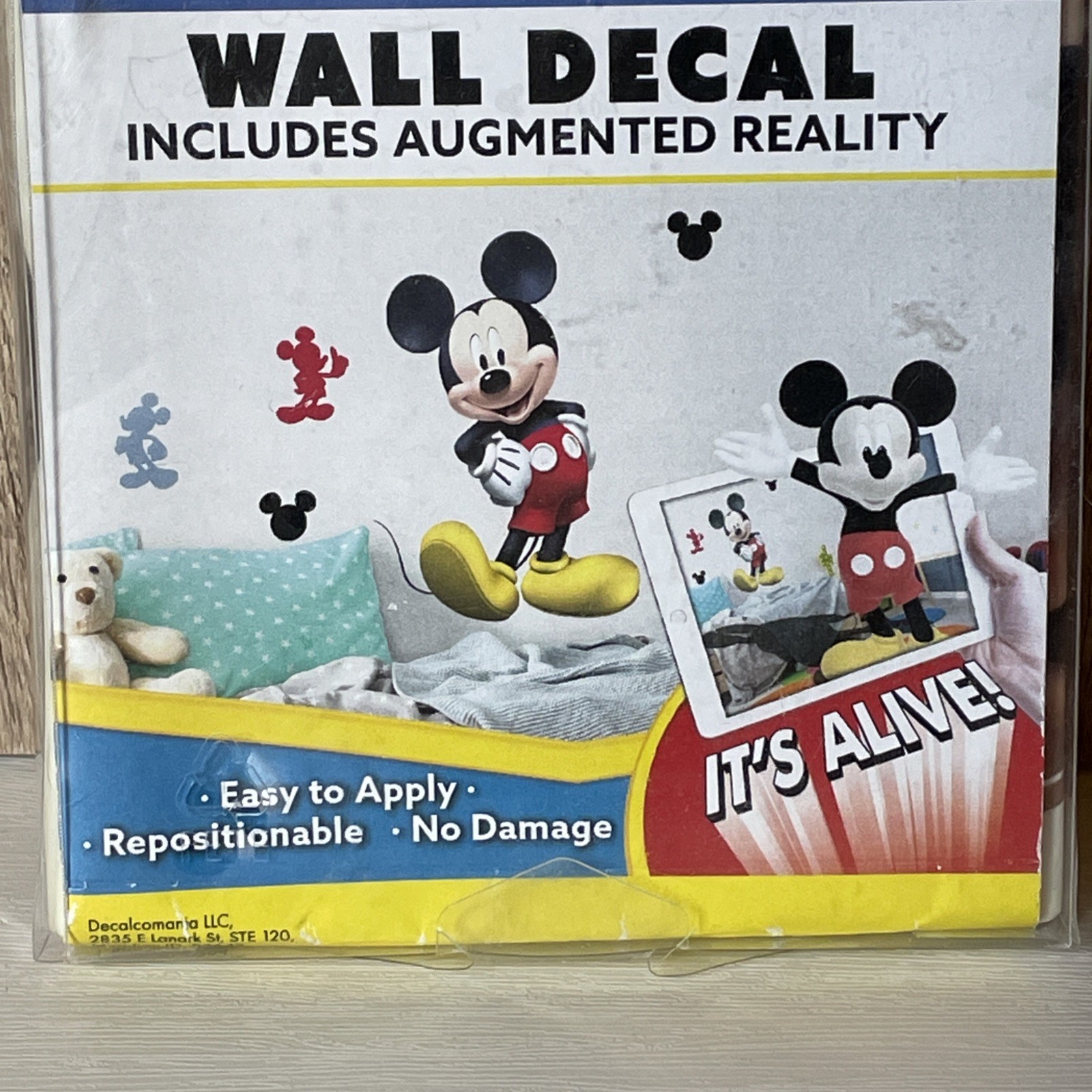 Disney Jr Mickey Mouse Wall Decal 20in X 29in w/Augmented Reality DecalcomaniaAR