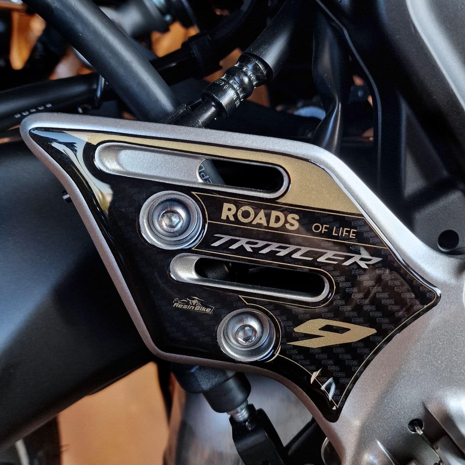 Motorcycle 3D Stickers with Yamaha Tracer 9-9 GT 2021-2024 Gold. Heel Pad Pro…