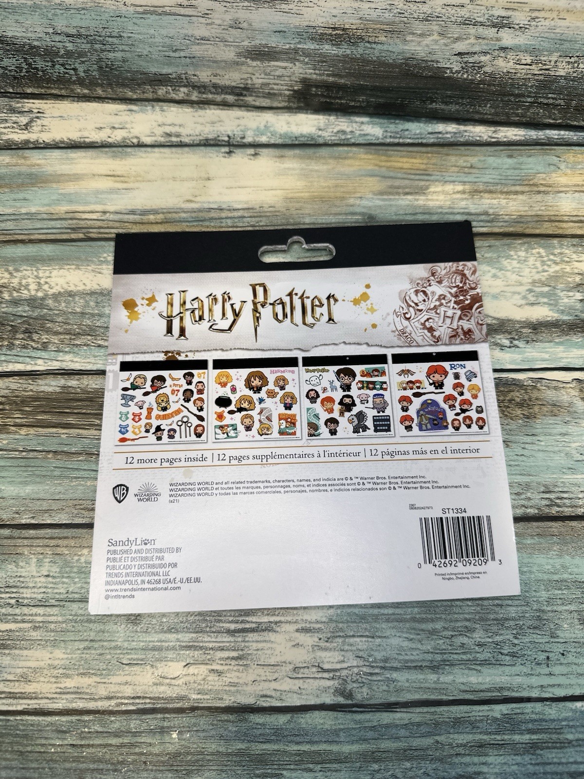 NEW Harry Potter ⚯ ͛ Sticker Book Over 400 Official Stickers 16 Pages