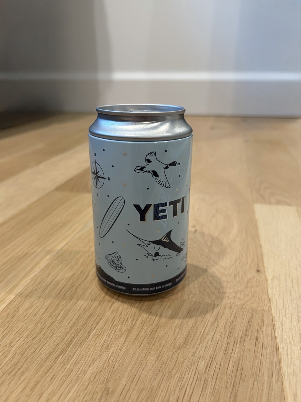 yeti stickers lot of 67 and Yeti cup/can Collectible