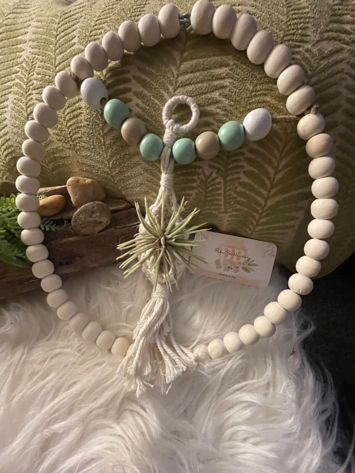 Succulent plant hanging decorative arrangement