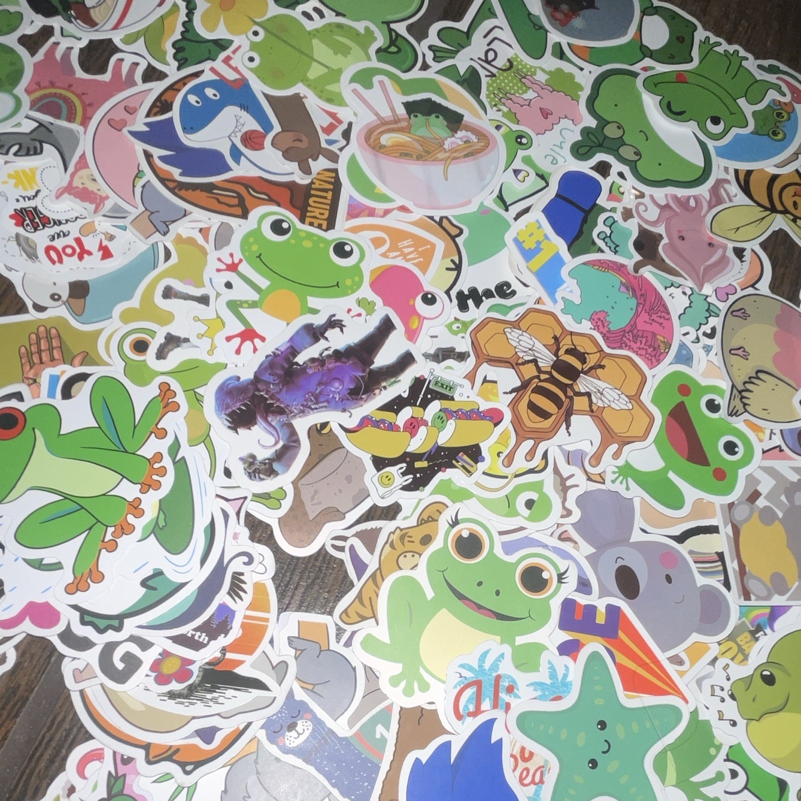 300pc Frog Animal Vinyl Sticker Lot Waterproof Multicolor for Laptop