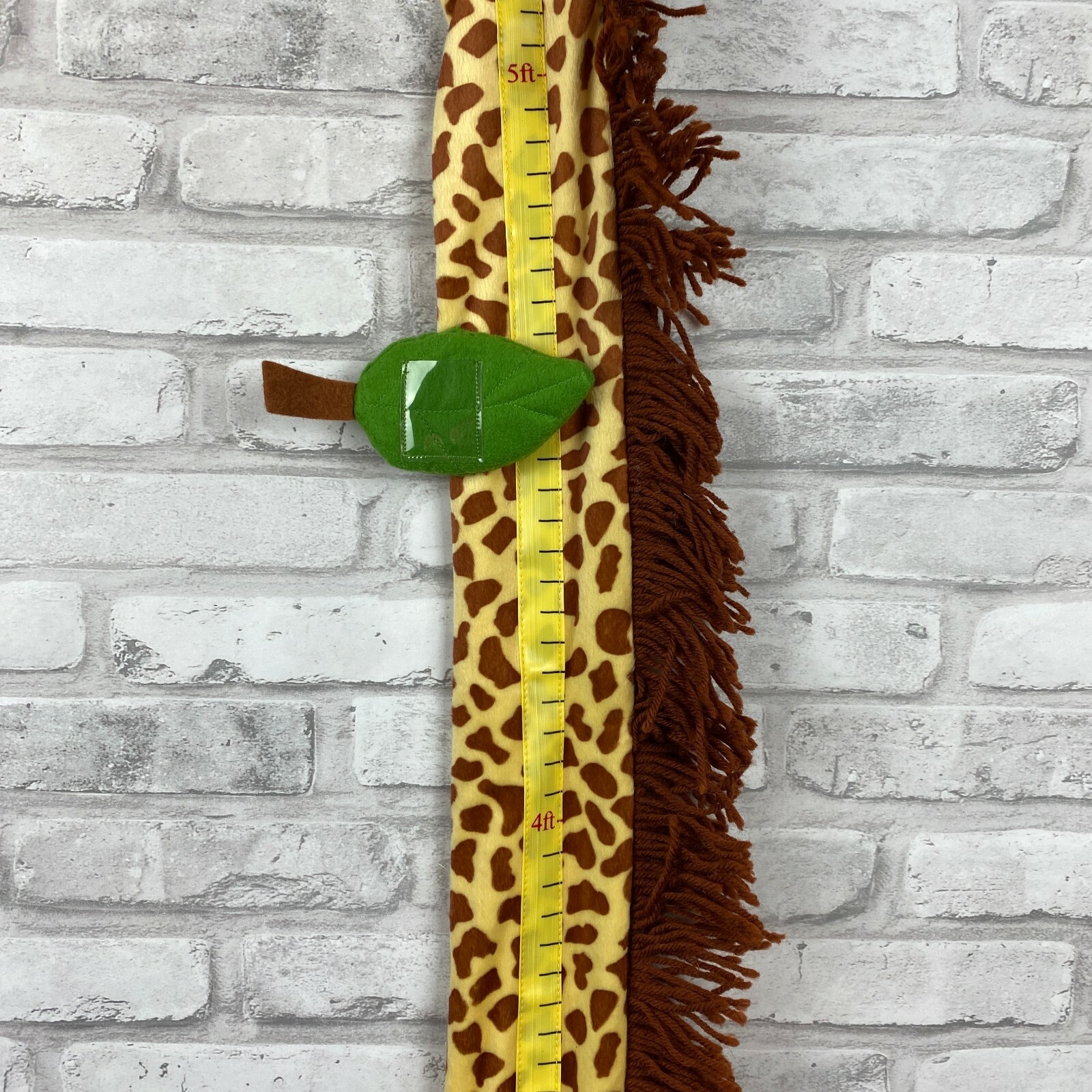 Giraffe Wall Hanging Growth Chart Fabric Moveable Leaves for Photos Kids Baby