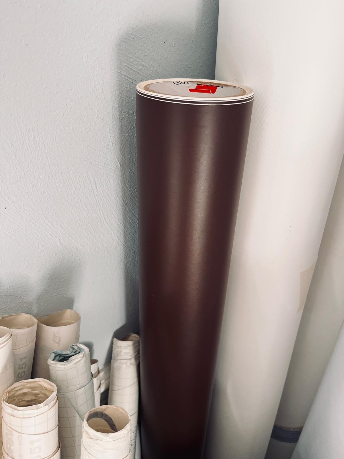ORACAL 631 Calendered Vinyl Film roll 48 in by 8.5 yards Matte Brown 080