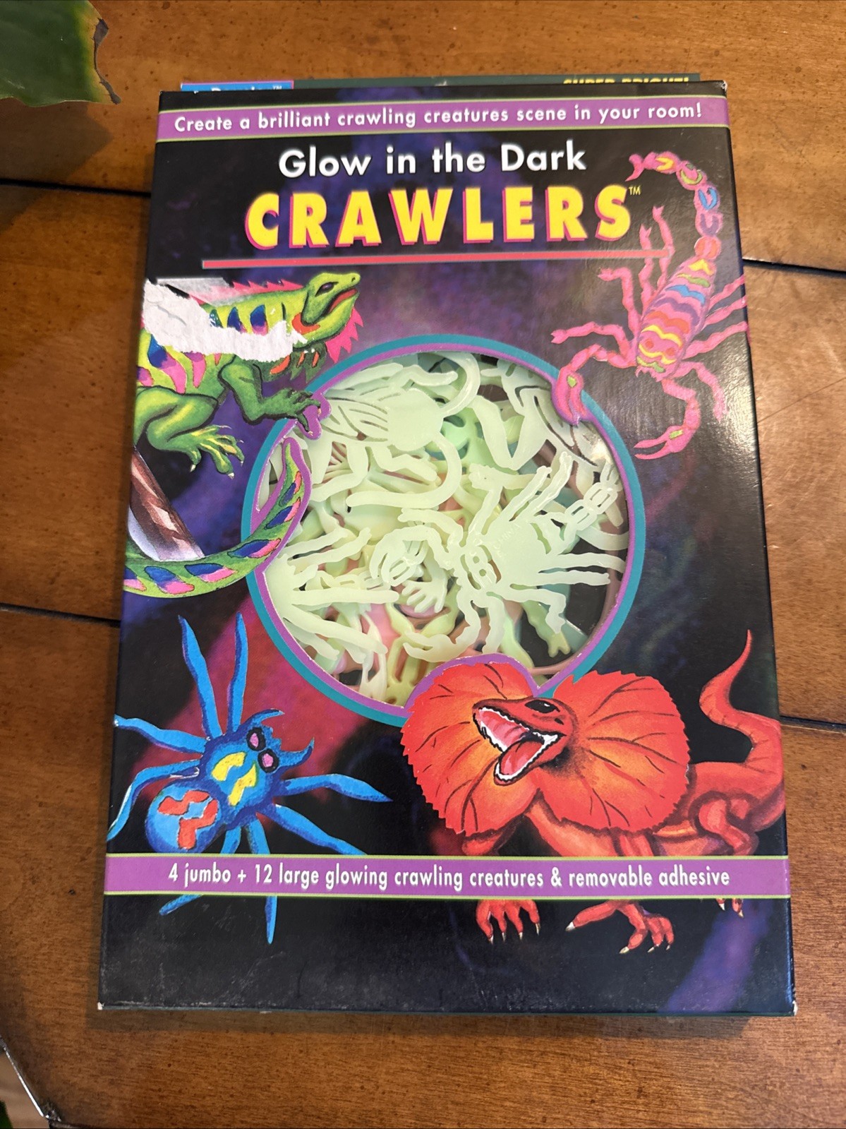 90’s Kid – Black Light Glow In The Dark Crawlers Bugs For Ceiling 1996 Daystar