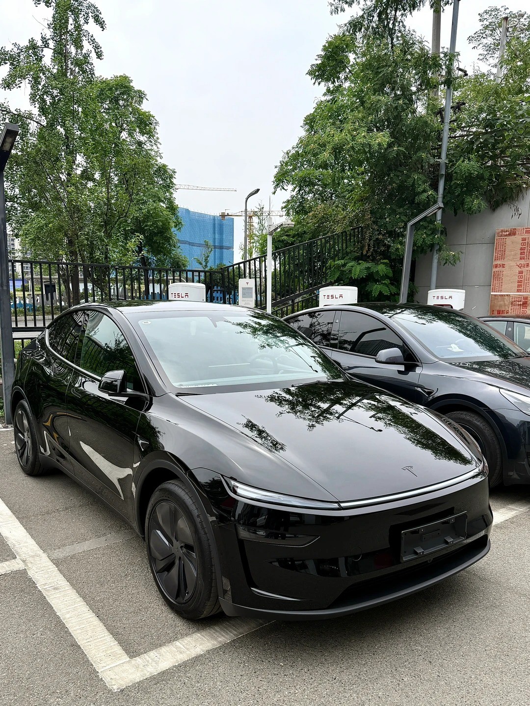 Piano Black For Tesla Model Y 2025 PET Piano Black Film Vinyl Film Color Change