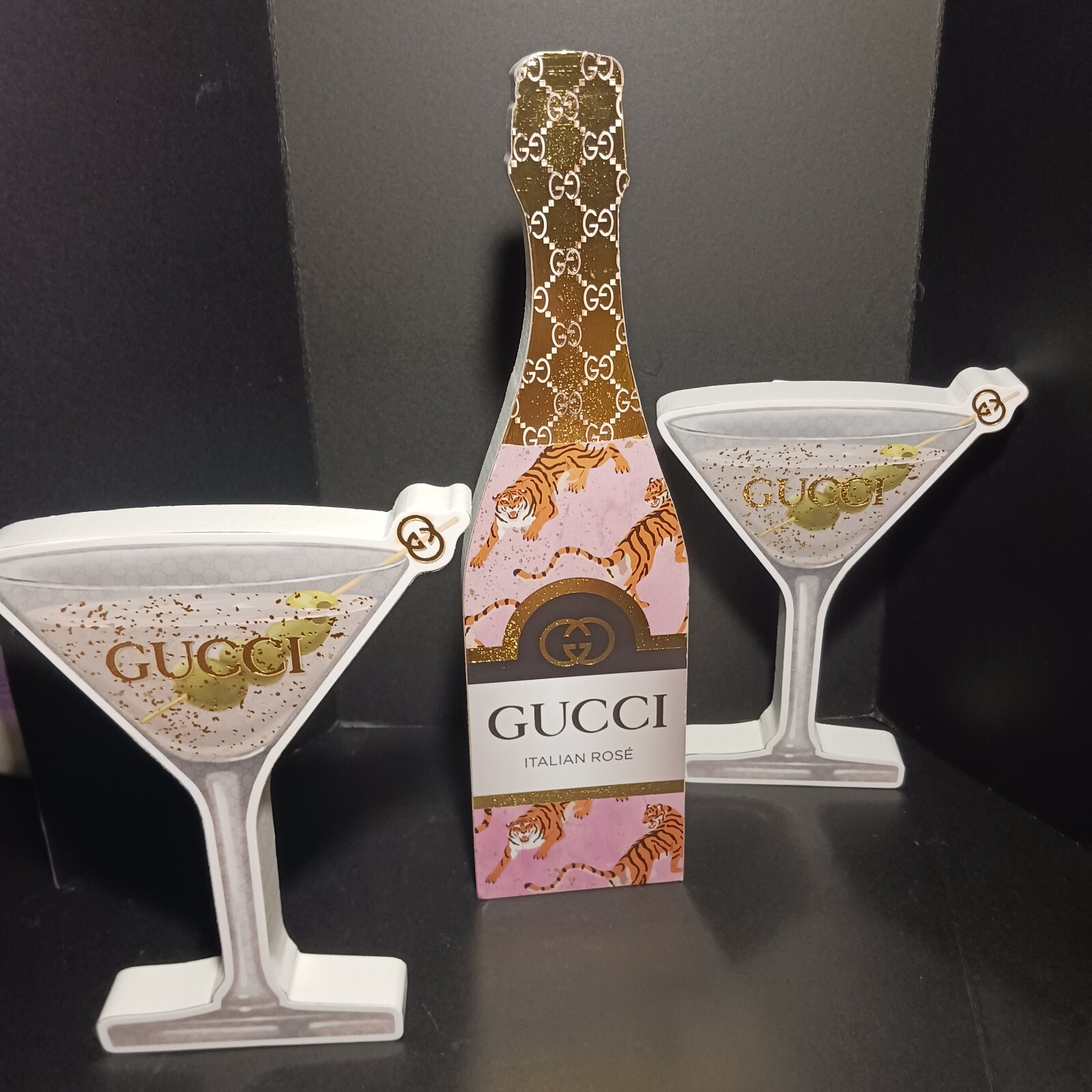 Adorable Collectable to decorate your home office, closet or vanity.
