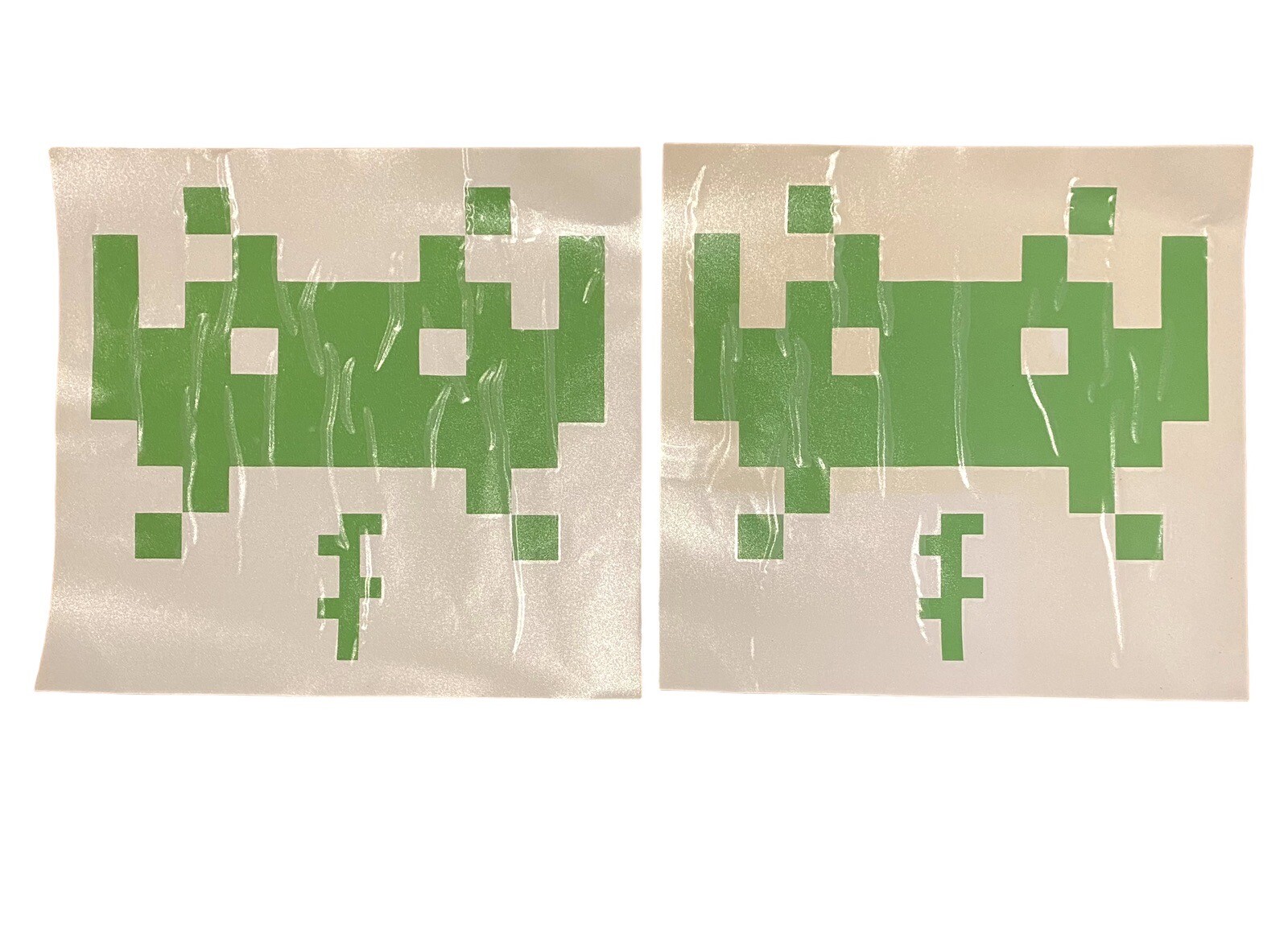 BLIK Brand Invader Video Game Style Wall Sticker Decals Red Blue Green Pink 13"