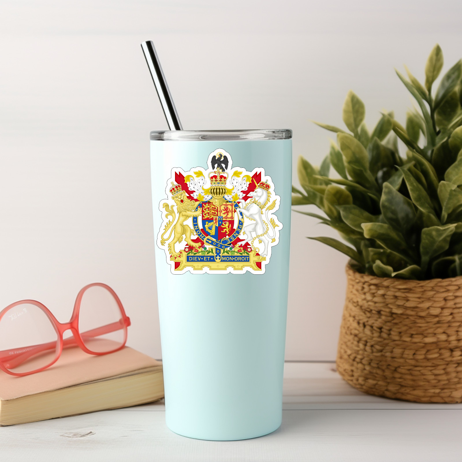 New – The coat of arms of the United Kingdom Vinyl Sticker Decal