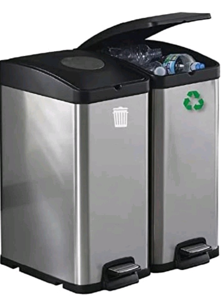 Vinyl Friend Recycle & Trash Decal Stickers Green 2.5 inches Premium Contour Cut