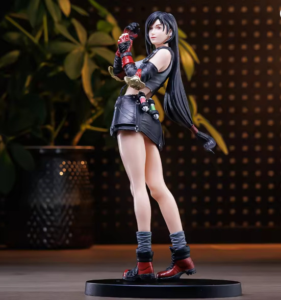 Final Fantasy VII FF7 Tifa Lockhart Figure – Anime Female Fighter Statue Model