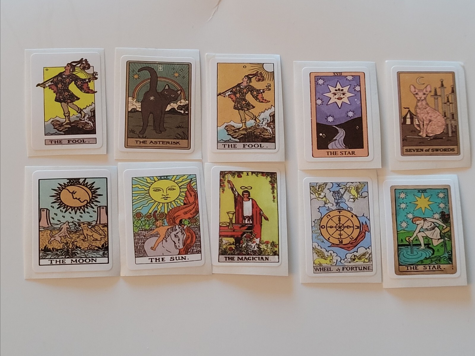 10 PCS Mini Tarot Oracle Cards Symbols Characters Psychic Stickers BRAND NEW