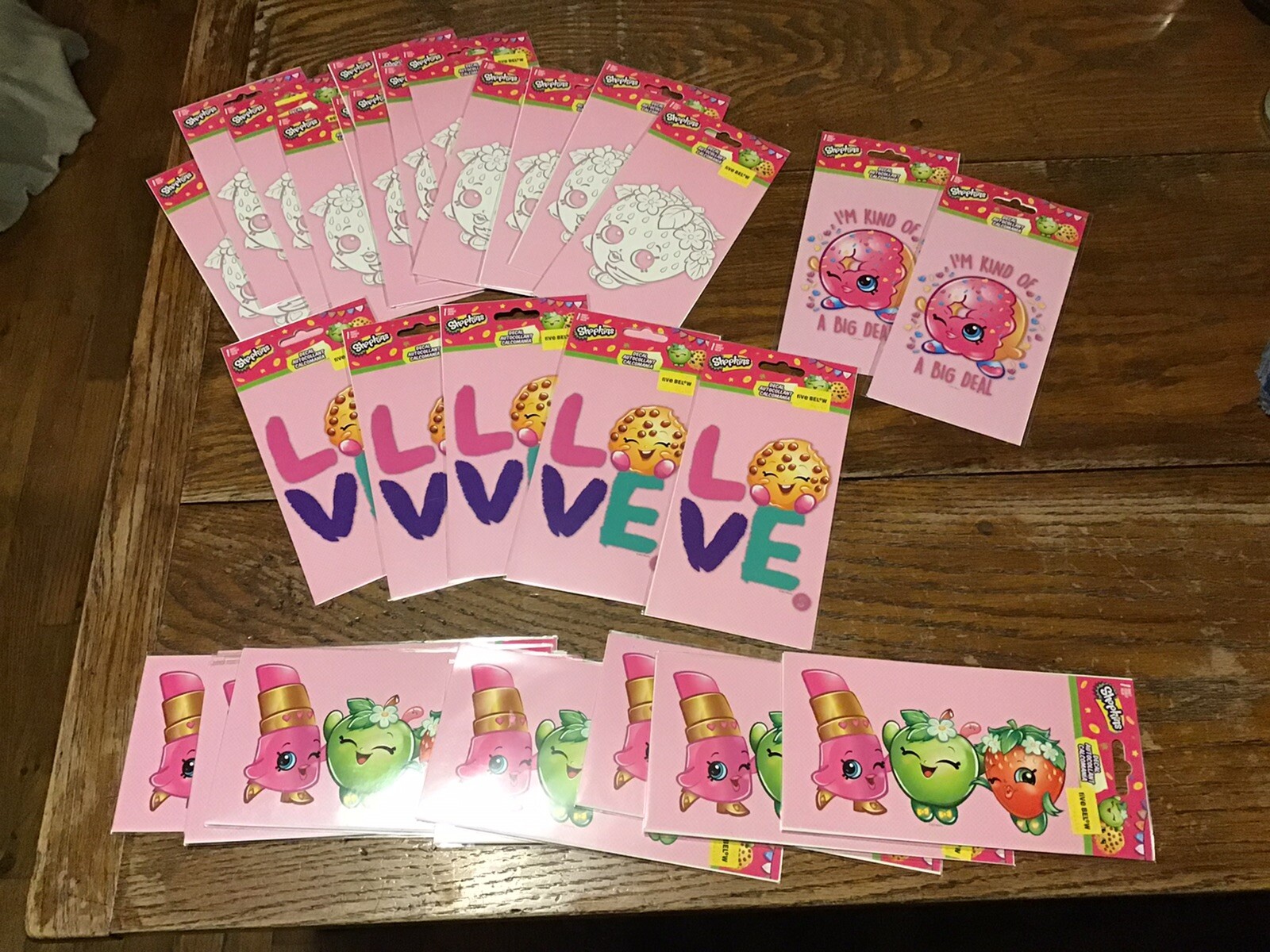 NEW SHOPKINS stickers Decals Lot Of 32 Packs Children LOVE Figures lipstick