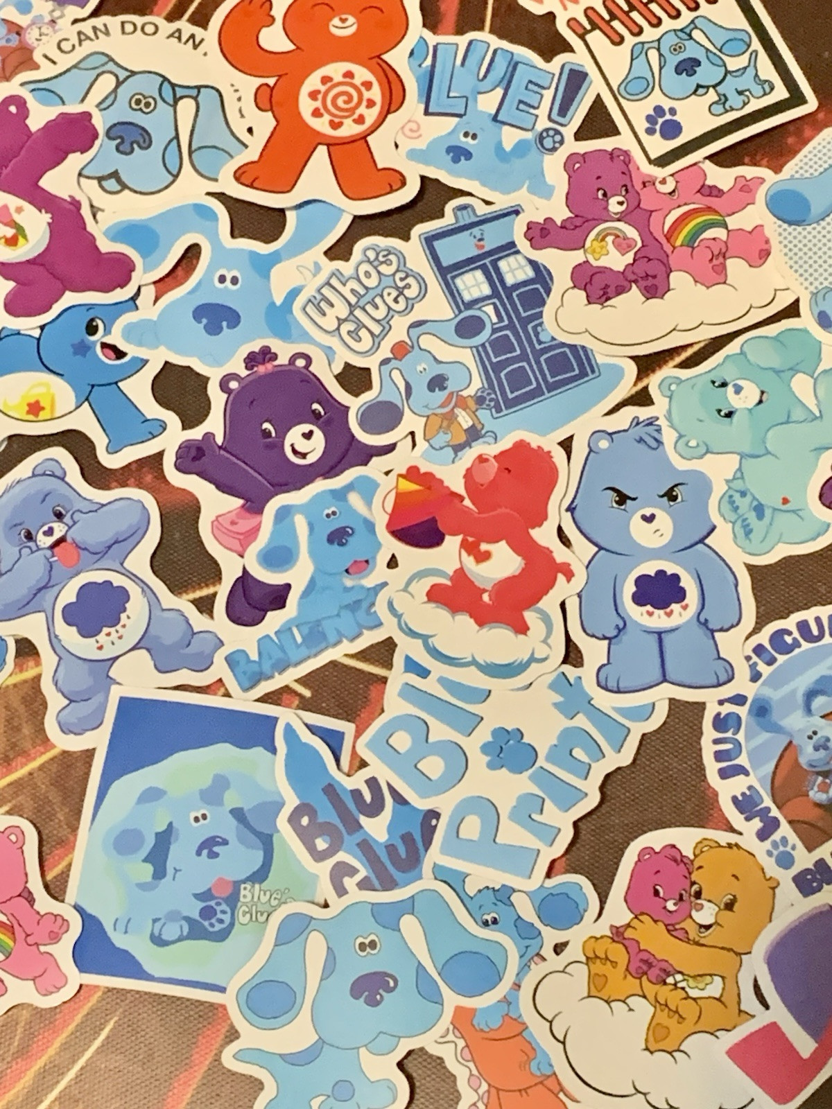 100 Pieces Bundle Pack Care Bears And Blue Clues Cartoon Stickers